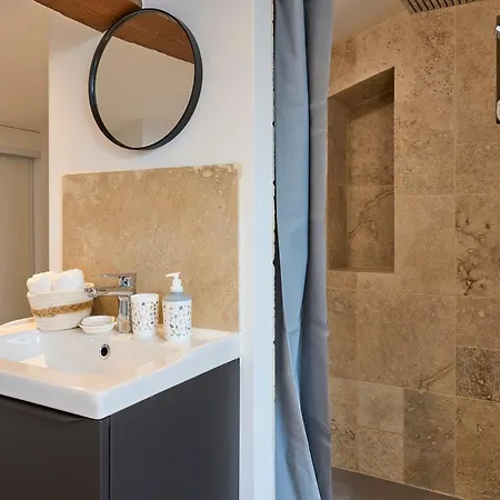 아파트 Le Rempart Scandinave - Triplex Au Pied De La Cite 카르카손